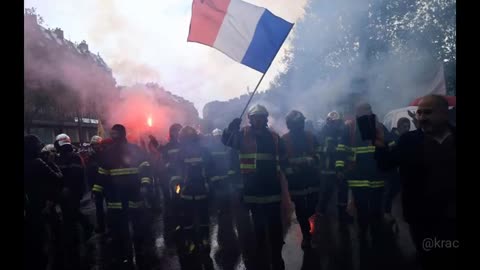 French Police on 🔥