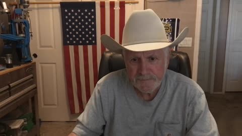 Trump Needs To Stay Out Of The Wind, It Exposes His Bald Head!