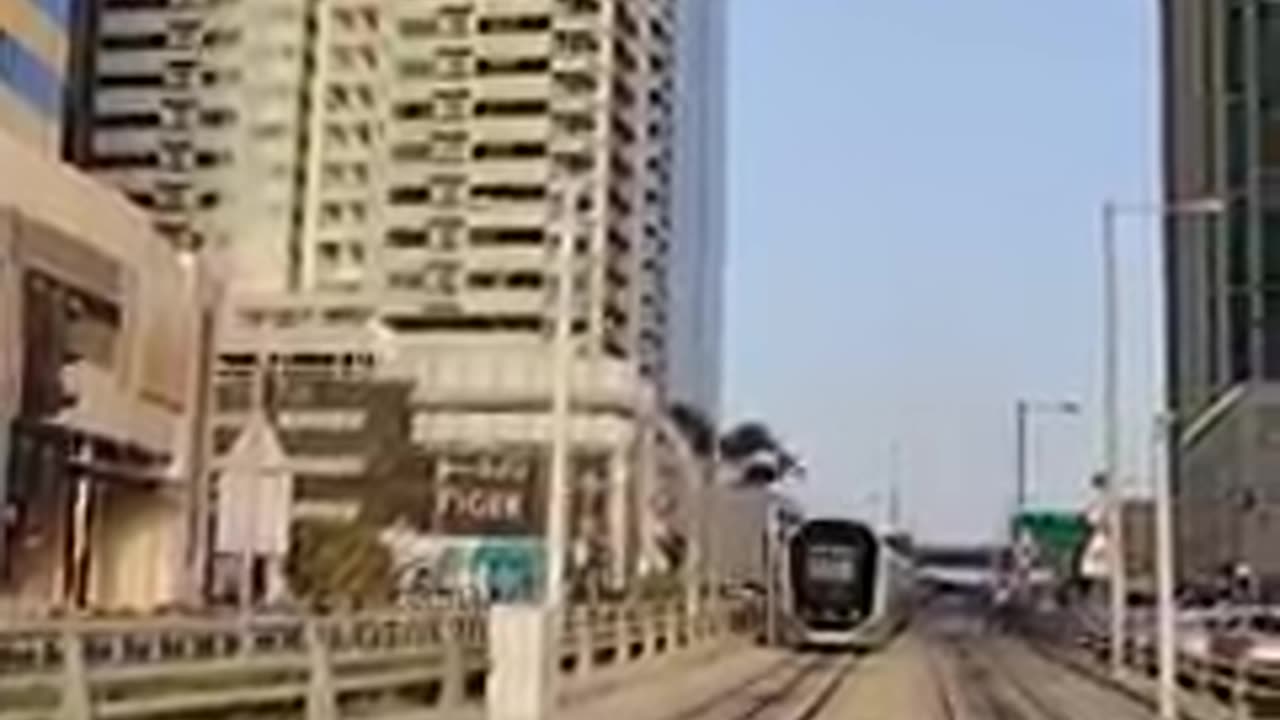 Tram Dubai | I Love Dubai Dosti