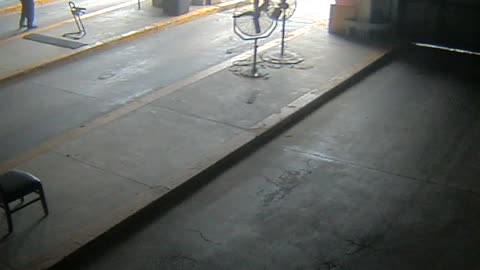 3138RHOBG3CStGarageLeftDoor_2021-01-06_14h02min40s167ms.mp4