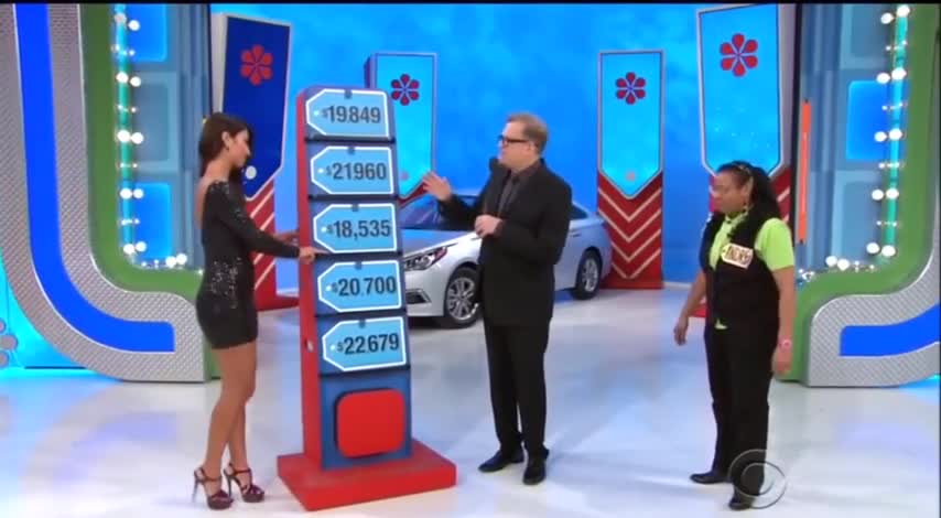 Price is Right model accidentally gives away a car.