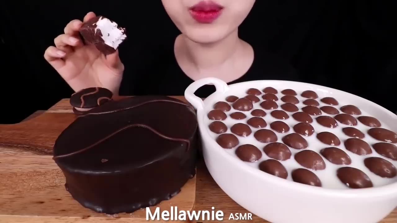 ASMR MUKBANG CHOCOLATE CAKE, MALTESERS, ICE CREAM, EATING