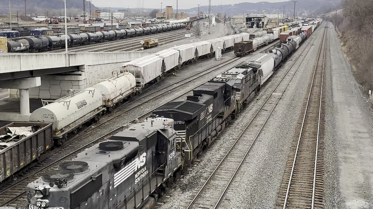 Train Movements at Conway Yard