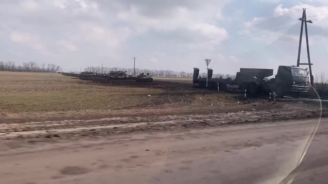 Footage shared by netizens and observers show a Russian Armed Forces 2S19 Msta unit near Rostov