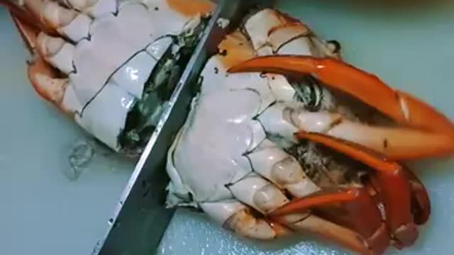 BUTTERED GARLIC CRAB - QUICK AND EASY - _Cut