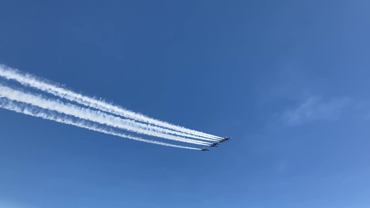 Compilation of Video Clips of U.S. Navy’s Blue Angels