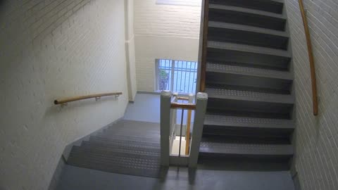 3883FHOB03Stair7_2021-01-05_16h44min46s107ms.mp4