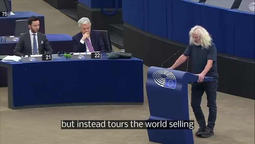 "Zelensky should be at the negotiating table but instead tours the world selling his forever war