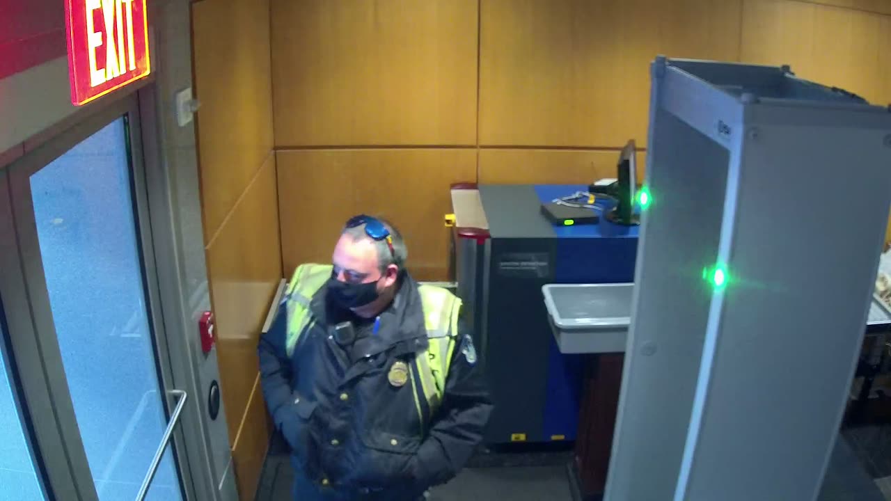 8617OHOB0101B12_2021-01-06_15h00min00s933ms.mp4