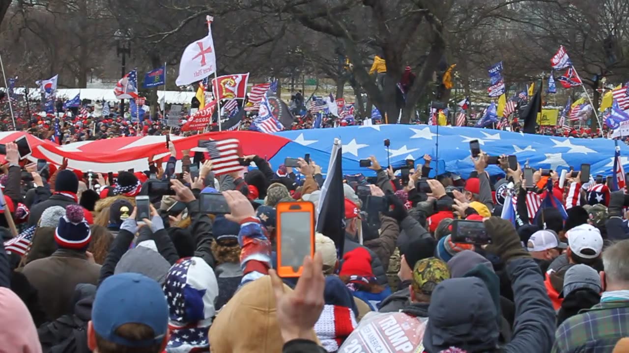 January 6 Giant flag over the crowd