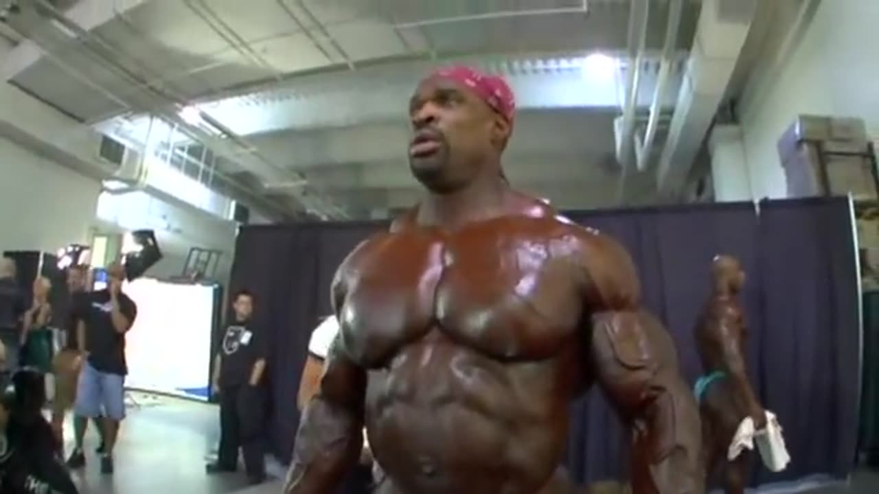 RARE VIDEO OF RONNIE COLEMAN AND JAY CUTLER