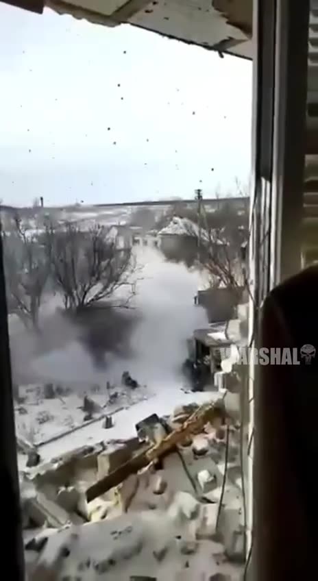 The moment of arrival of the russian projectile 🤯