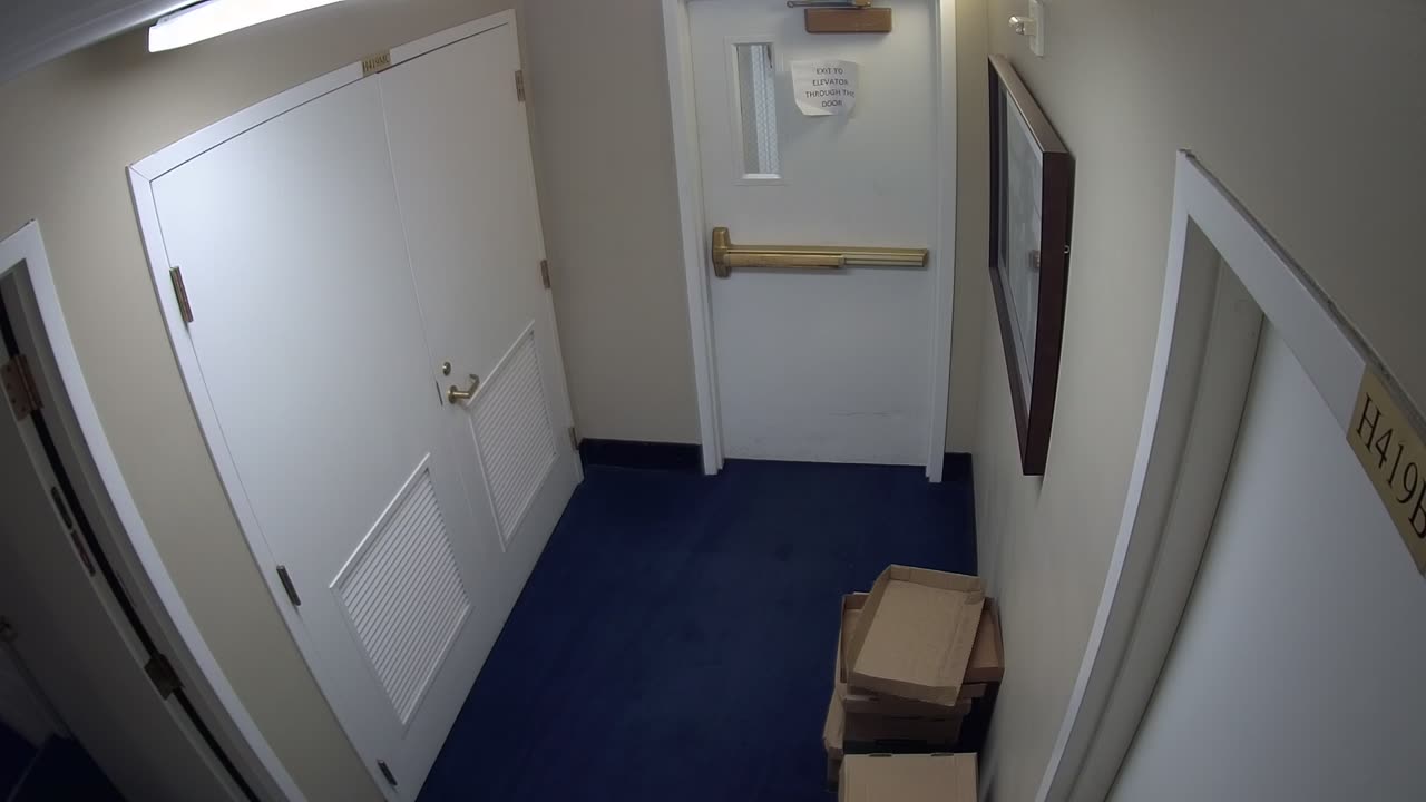 0450USCH04WestAtticnearH422_2021-01-06_02h20min00s917ms.mp4