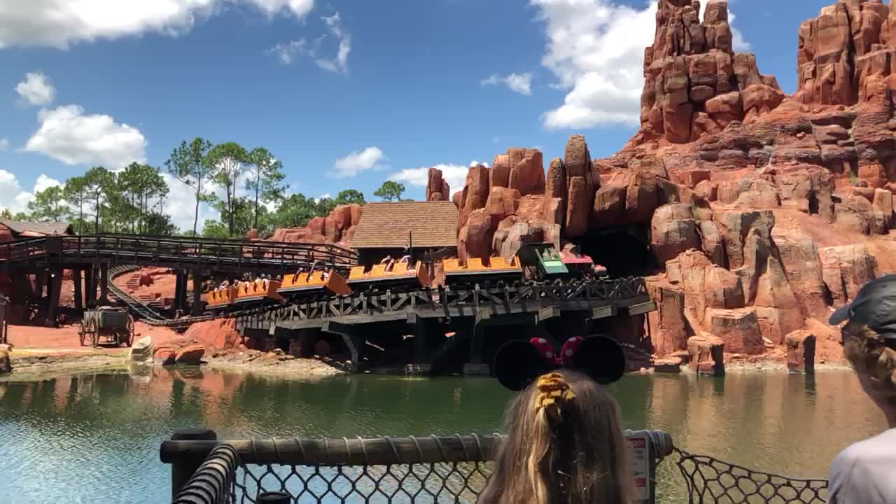 Disney World Thunder Mountain 2018