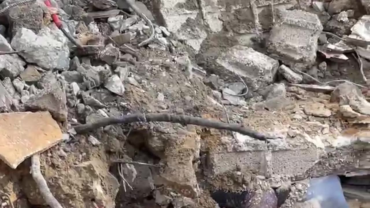 Isreali bombing killing civilians in Gaza
