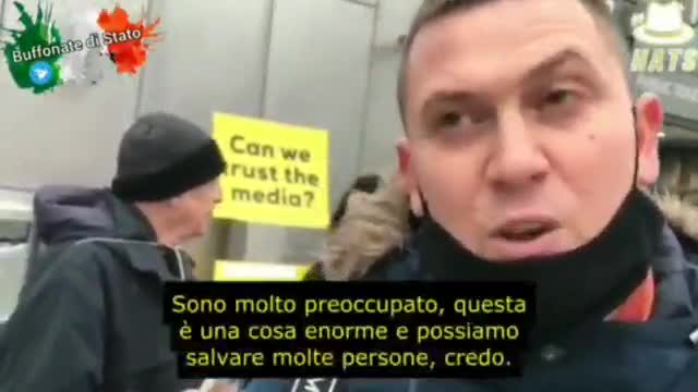 Ex militare francese: Dopo la morte di 3 parenti ho rifiutato la 3° dose di vaccino