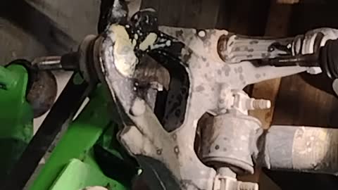 Easy ball joint removal