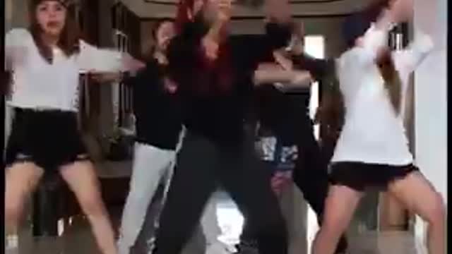 😎😎Cool Dance Moves😎😎