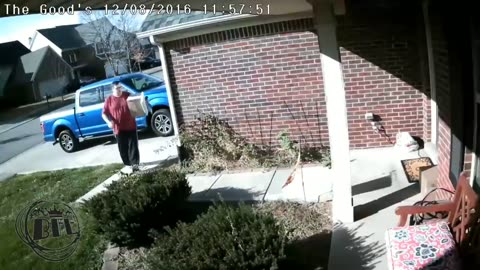 Package Thieves Fails Caught on camera