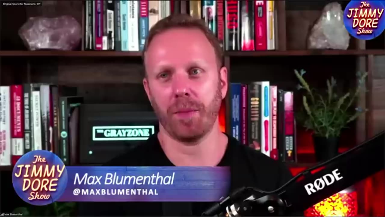 Max Blumenthal confronts Rachel Maddow over Russiagate lies