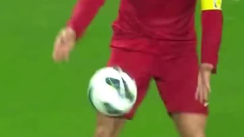 Ronaldo hand trick