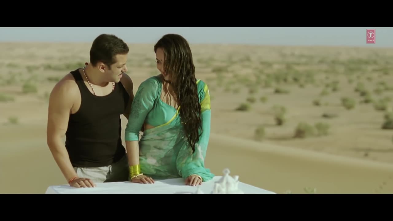 Saanson Ne Baandhi Hai Dor Piya - Dabangg 2-(HDvideo9)