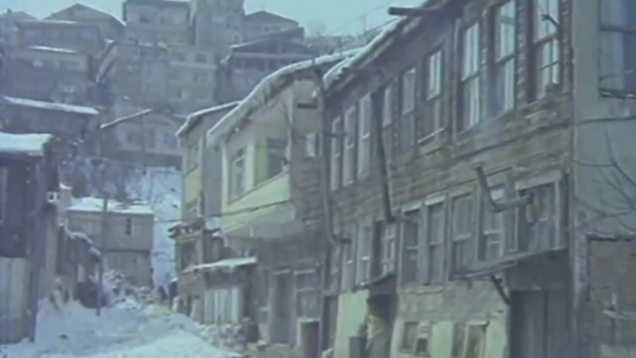 Yuvasızlar - Türk Filmi