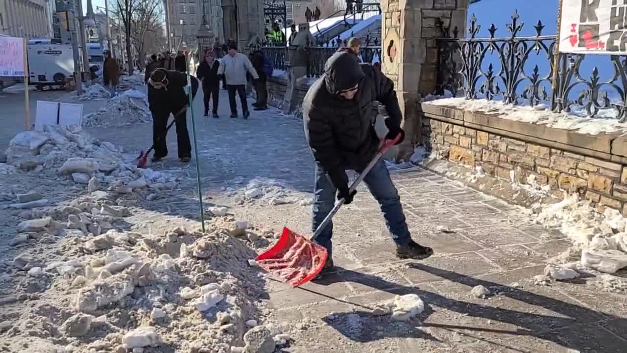 Canadian extremists on Parliament Hill