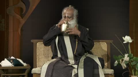 When Cholera Almost Killed Sadhguru (English Subtitles)