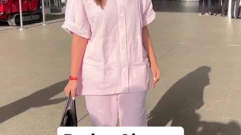 Parineeti Chopra at Airport today !!