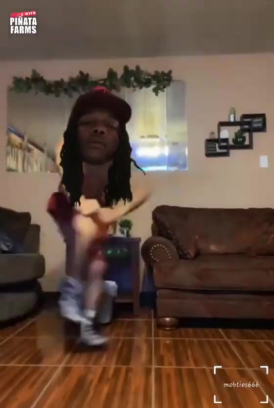 HOW MOST HATED BLOGGER BE AT HOME