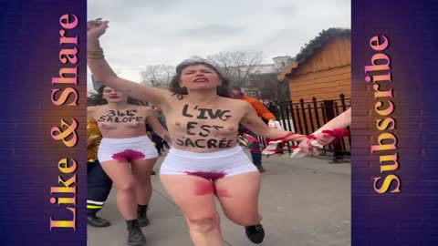 Climate activists in Paris Open up 2023 with Naked Protest