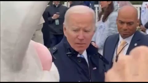 Biden and the Bunny Babysitter - White House Easter 2022