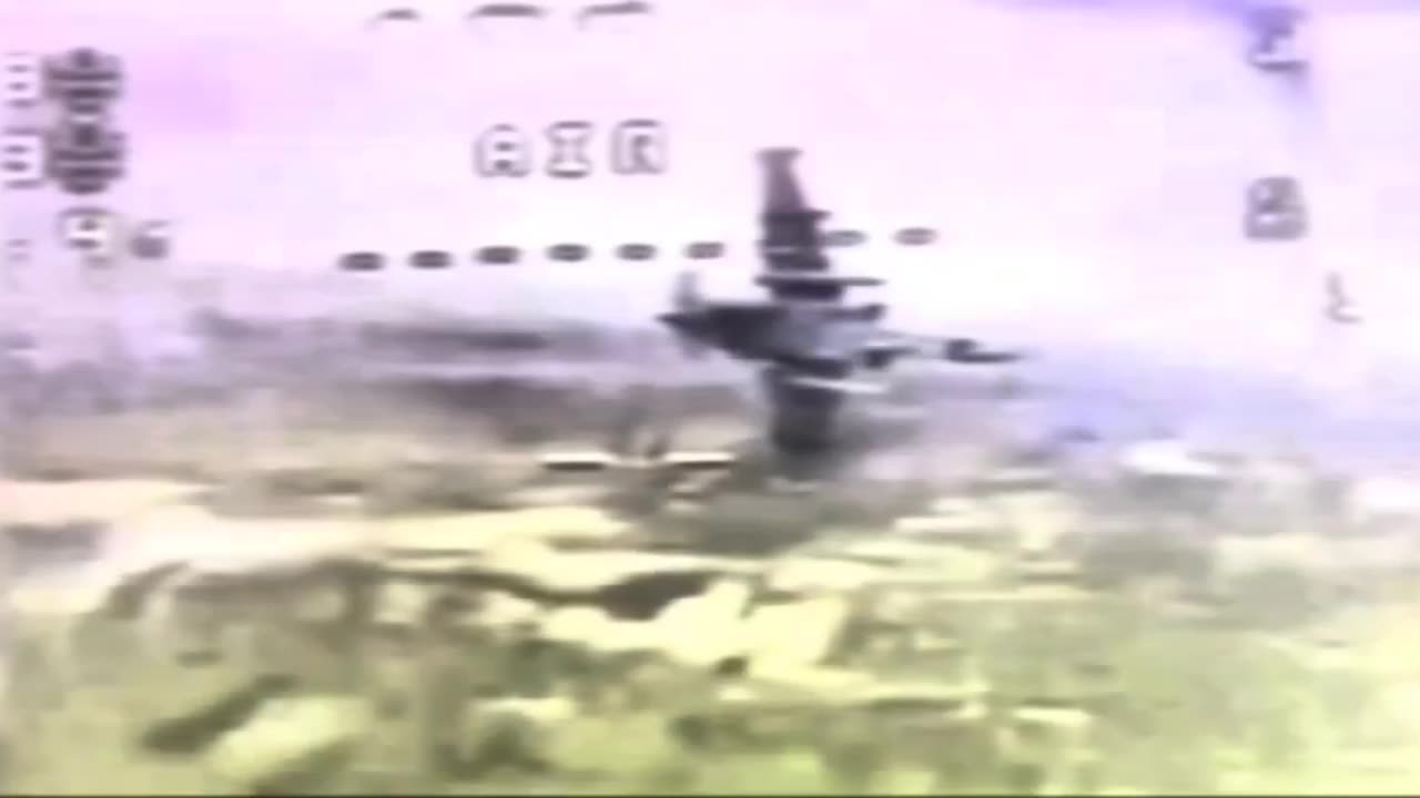 Russian Su25 Attack Jet Comes Insanely Close to Ukrainian Drone