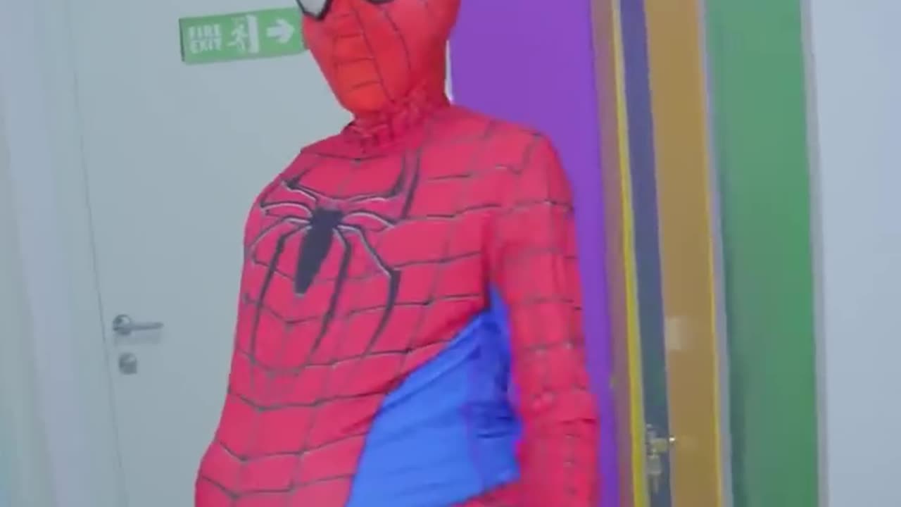 Barbie girl kawaii and superhero! Funny moments ! #trending #funny #barbie #spiderman