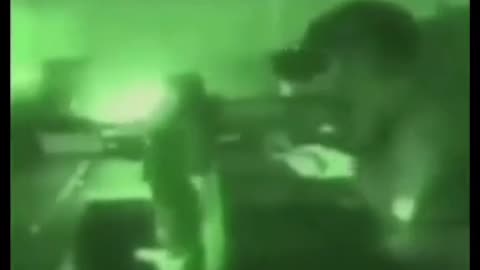 Military Battles Aliens