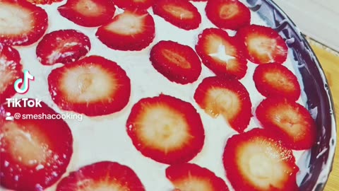 seasonal strawberry cheesecake#viral#foryou#shortsviral