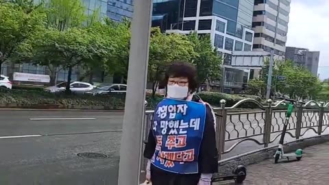 20210505_V3_S04(hi57xmRjrUw)자영업자 다 망했는데_ 반응은요_ 많이는 아니지만 변화가_