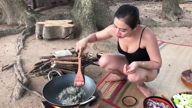 Beautiful Girl Delicious Cooking | Girls Fashion