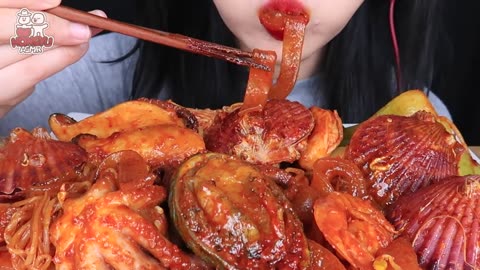 ASMR SPICY SEAFOOD BOIL MUKBANG OCTOPUS, ENOKI MUSHROOM, NODDLES COOKING & EATING SOUNDS
