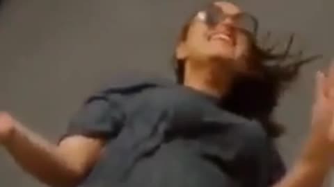Compilation Video of Cute Girls Doing Dumb Stuff!