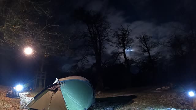 Pegging out the Snugpak scorpion 3. Nightlapse. 11th Dec 2022