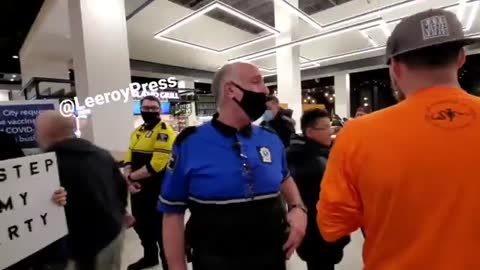 NYC, protesters against the mandates enter the food court that's for the "vaxxed only