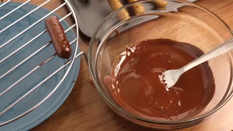 Quick and easy treats for you family, no sugar, no baking, no flour or eggs! melts in your mouth!