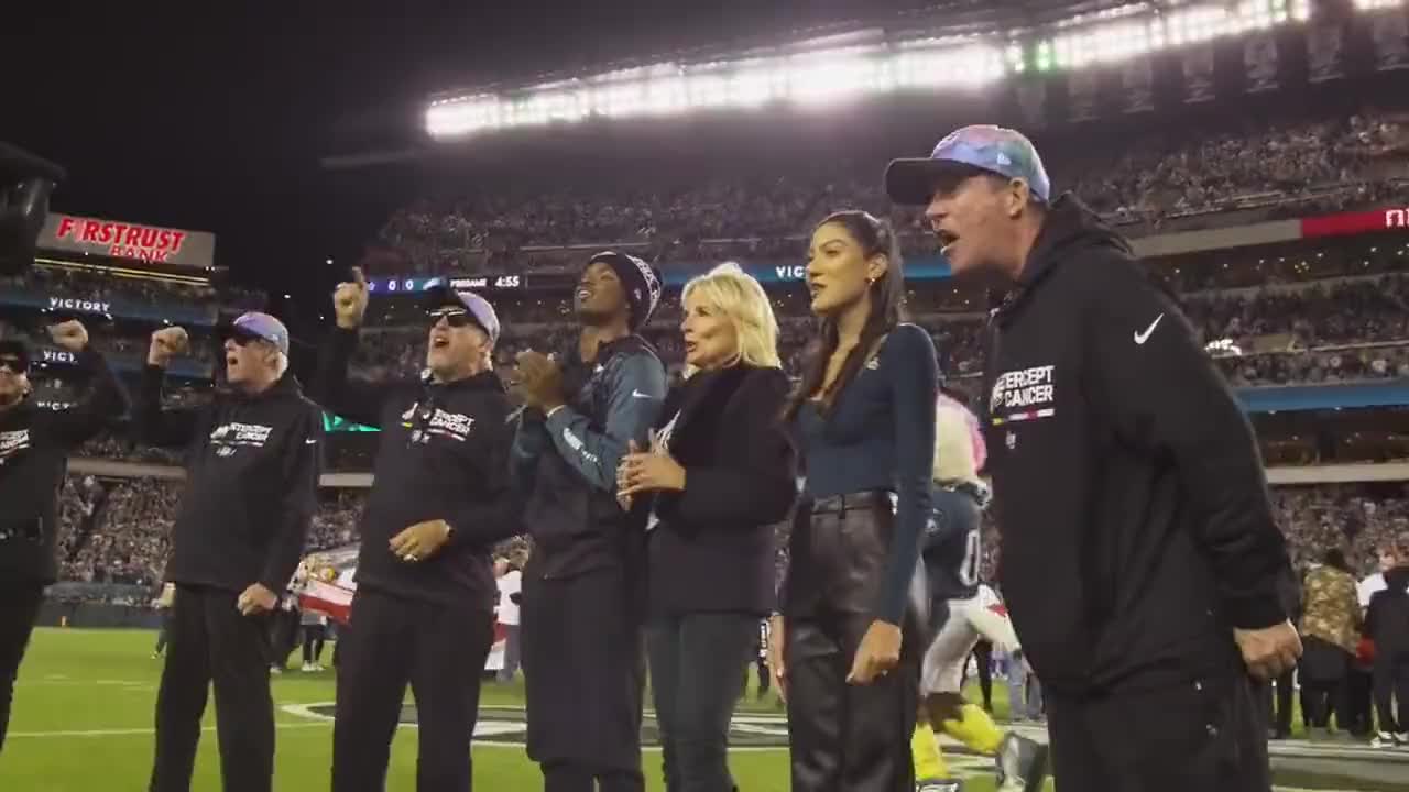 Jill Biden booed at Eagles game