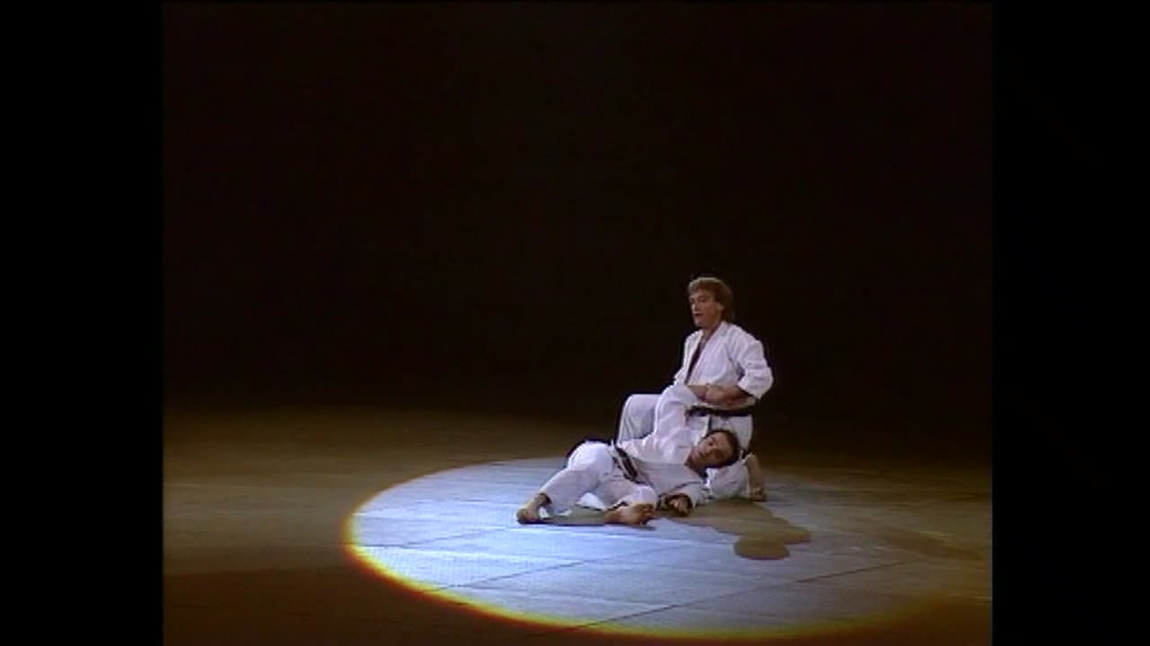 Eric Pariset - BUDO GALA 1991 (slow + fast)