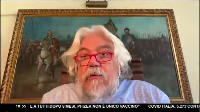 Meluzzi: "Oramai non sono più credibili. Nessun vaccino potrà mai fermare la diffusione di un virus"
