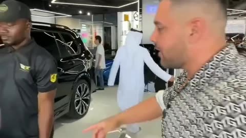 Just to be rich like this😂