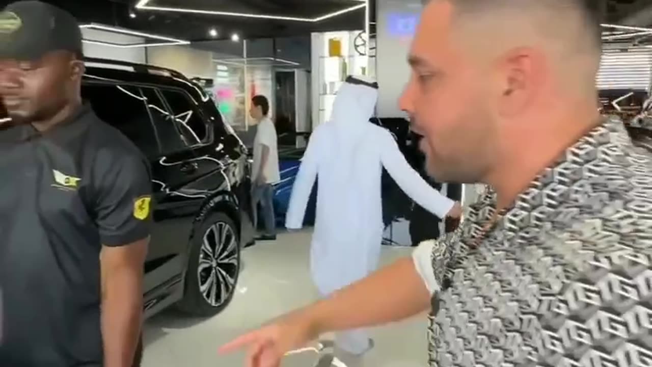 Just to be rich like this😂
