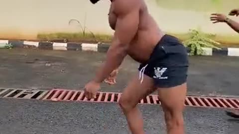 Gorilla Man In Action 😂😂😂😂